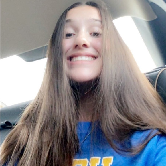 Meet your Posher, Sophia - Picture 1 of 1